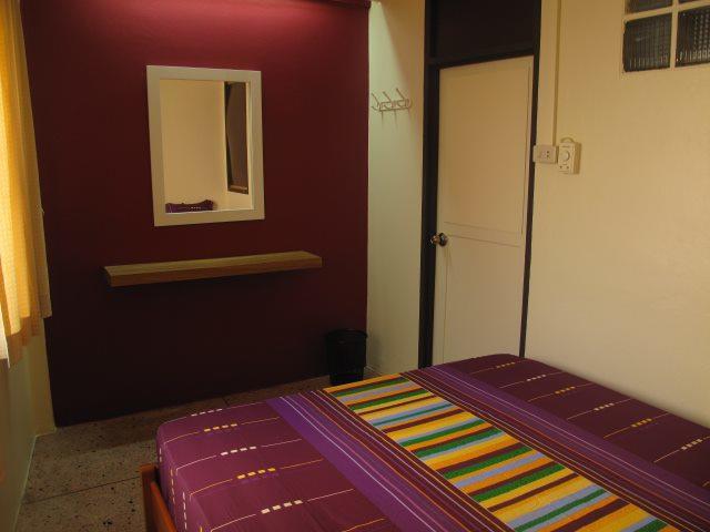 A.T Guesthouse กรุงเทพมหานคร ภายนอก รูปภาพ